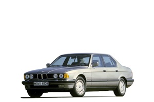 Запчасти для BMW 7 серия E32