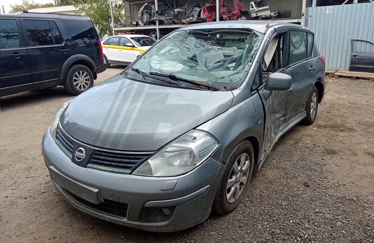 Разборка Nissan Tiida 2012 г.в. с пробегом 430 000 км