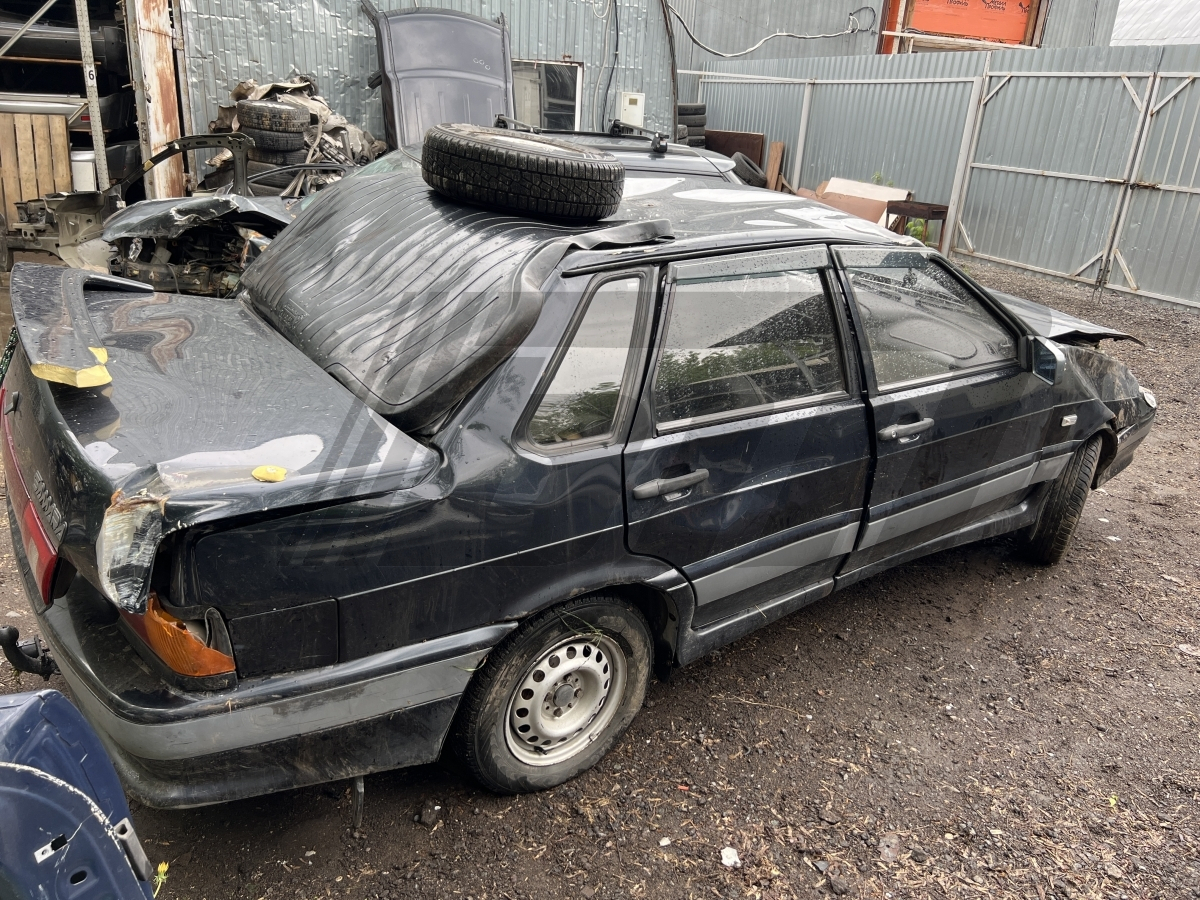Разборка ВАЗ (Lada) 2115 2003 г.в. с пробегом 180 000 км