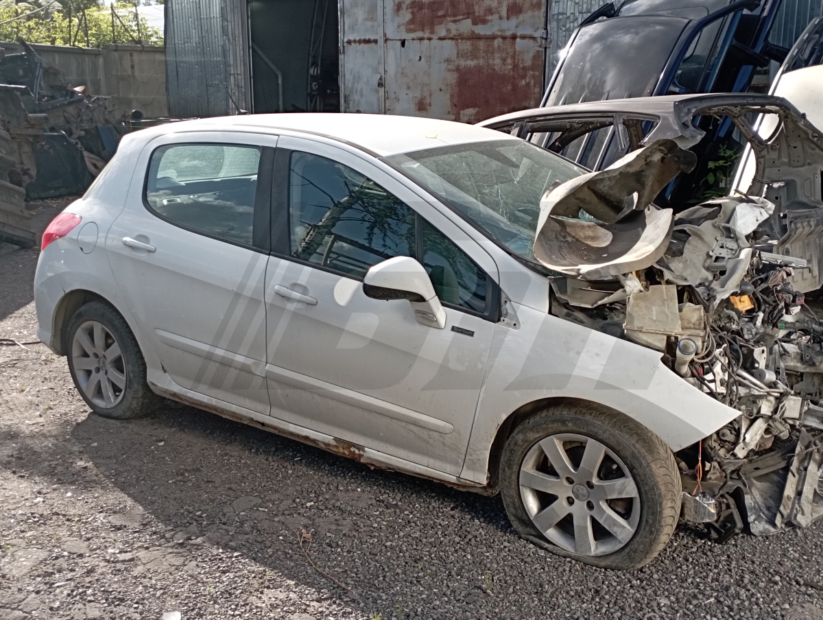 Разборка Peugeot 308 2010 г.в. с пробегом 150 000 км