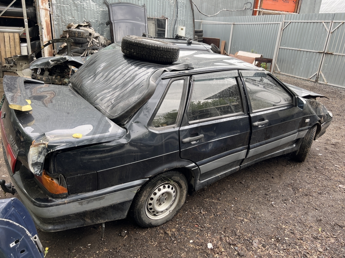 Разборка ВАЗ (Lada) 2115 2003 г.в. с пробегом 180 000 км