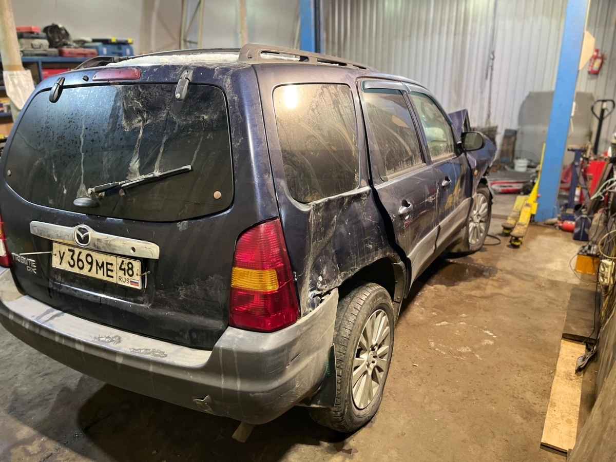 Разборка Mazda Tribute 2002 г.в. с пробегом 250 000 км