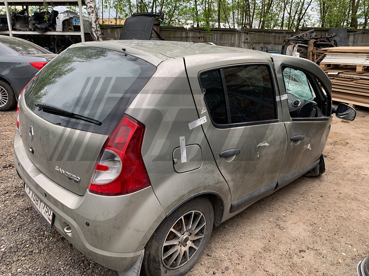 Разборка Renault Sandero 2012 г.в. с пробегом 140 000 км
