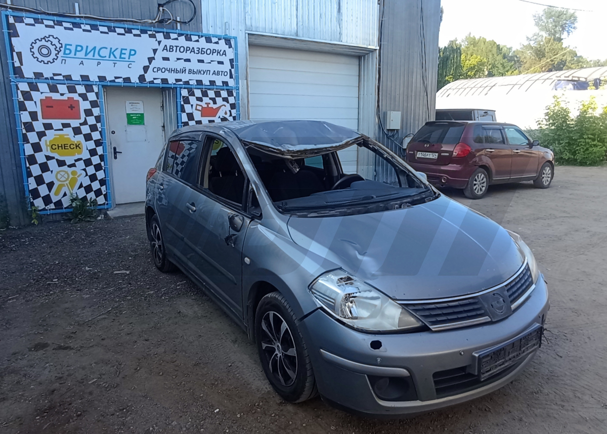 Разборка Nissan Tiida 2007 г.в. с пробегом 200 000 км