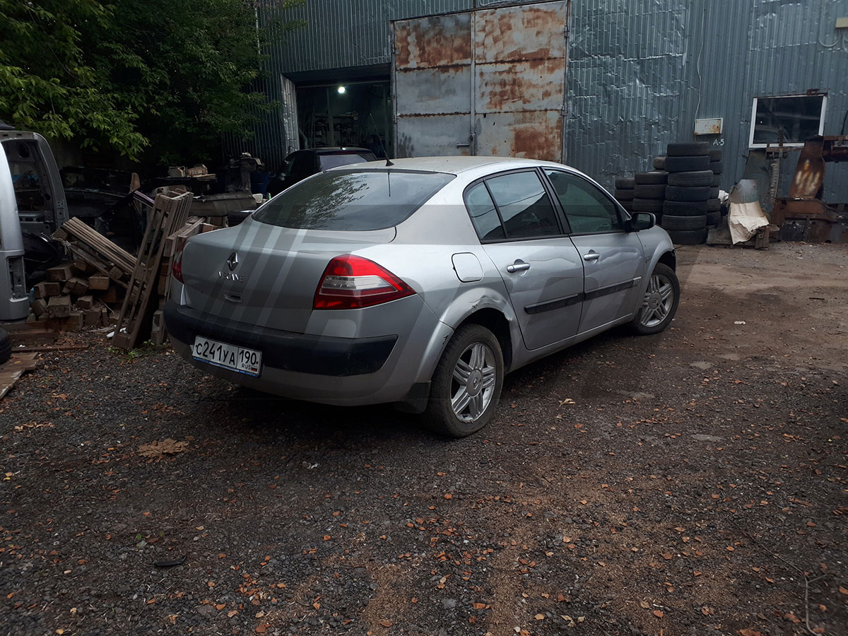 Разборка Renault Megane 2005 г.в. с пробегом 230 000 км