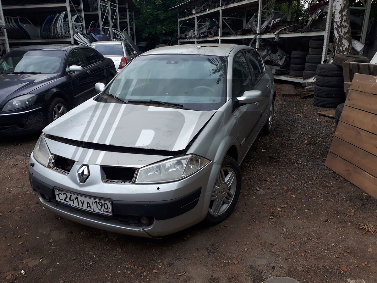 Разборка Renault Megane 2005 г.в. с пробегом 230 000 км