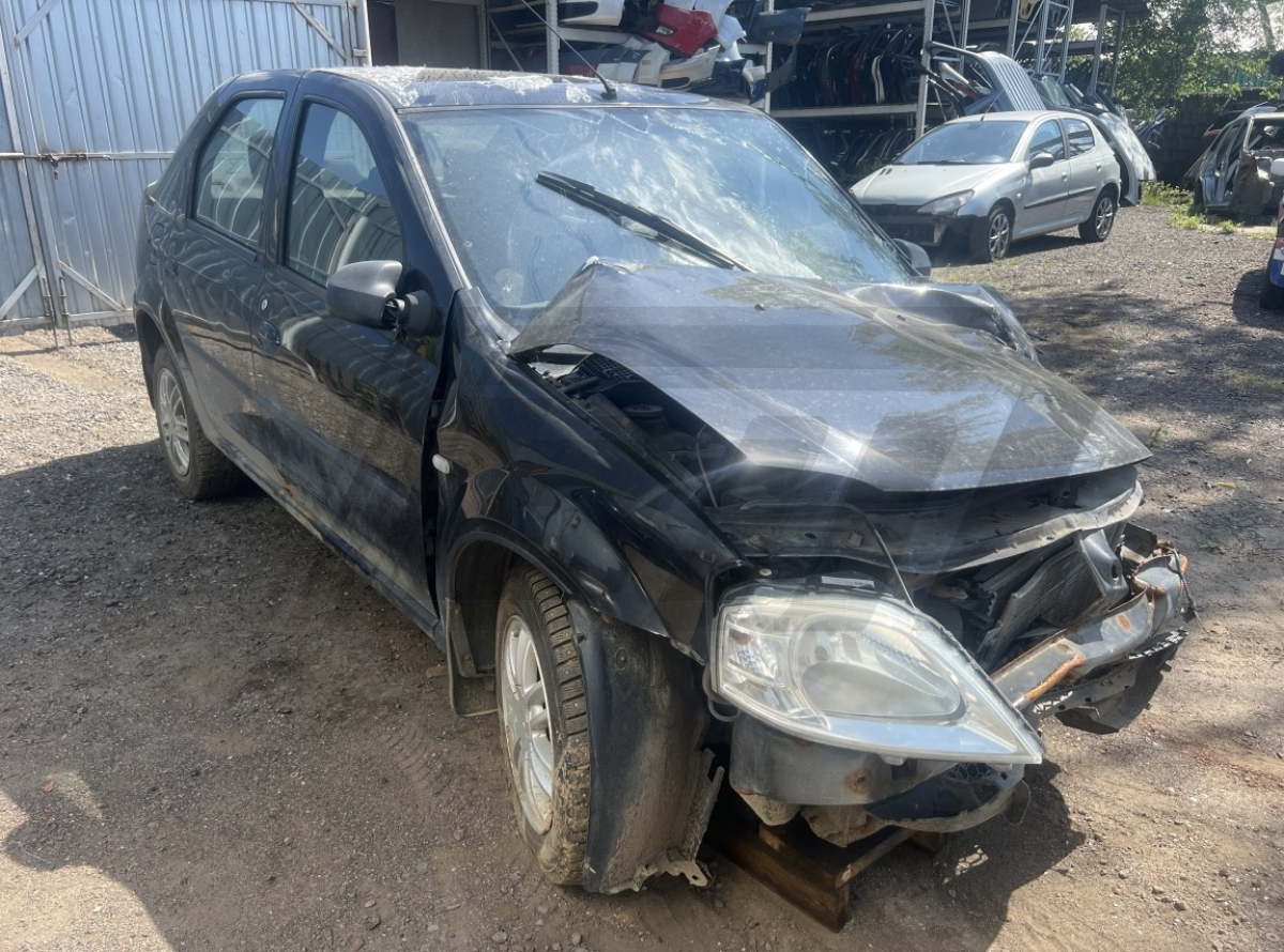 Разборка Renault Logan 2010 г.в. с пробегом 160 000 км