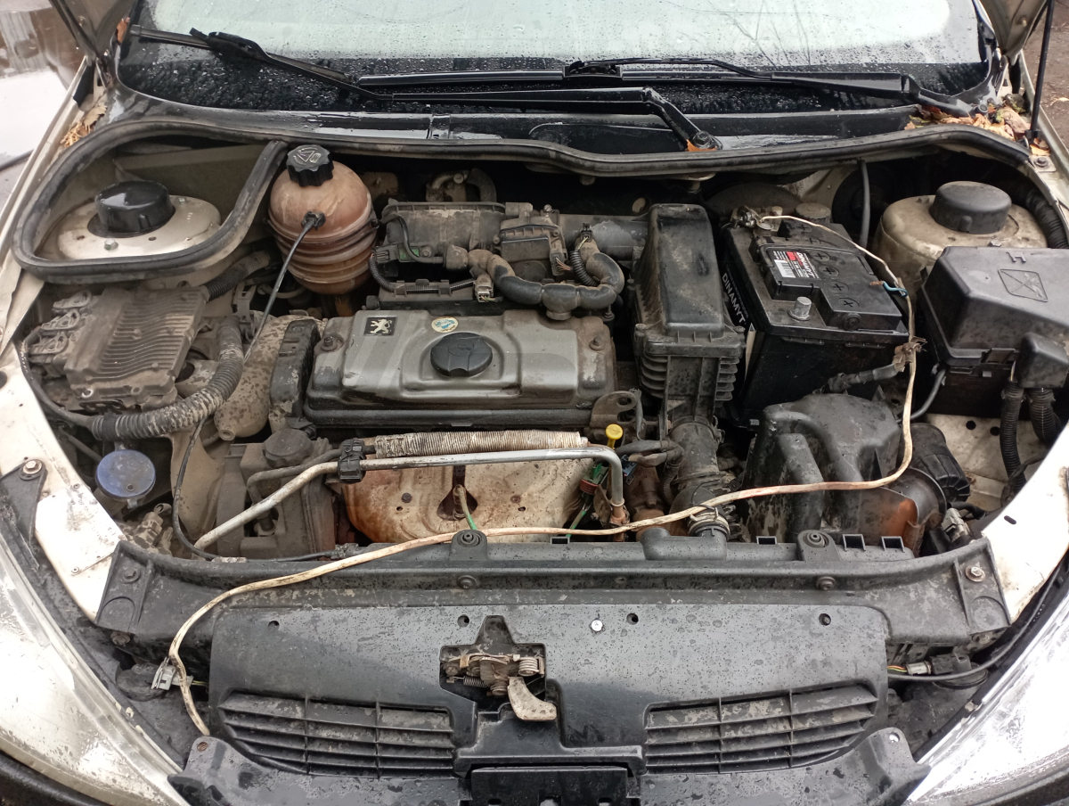 Разборка Peugeot 206 2007 г.в. с пробегом 150 000 км