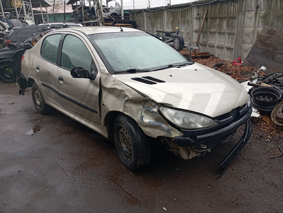 Разборка Peugeot 206 2007 г.в. с пробегом 150 000 км