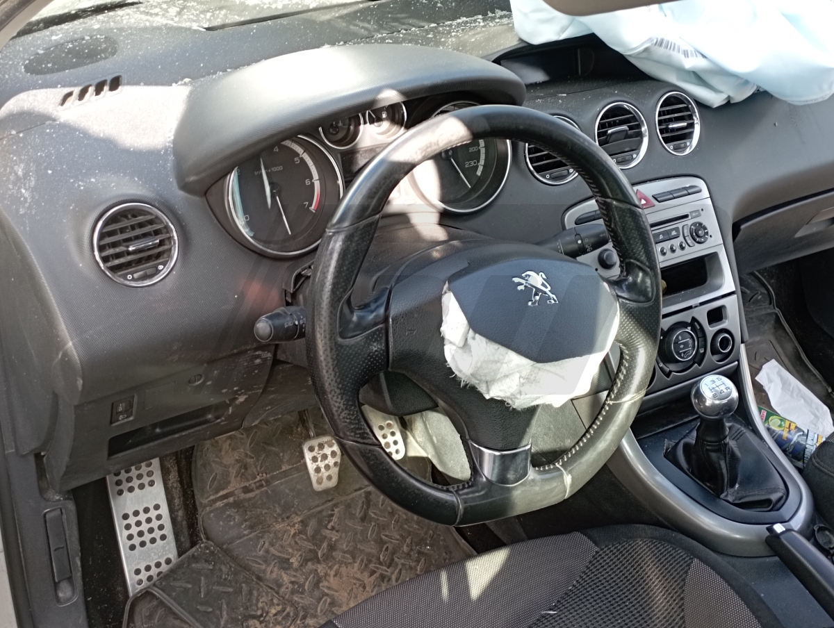 Разборка Peugeot 308 2010 г.в. с пробегом 150 000 км