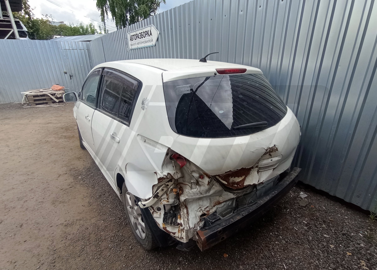 Разборка Nissan Tiida 2011 г.в. с пробегом 170 000 км