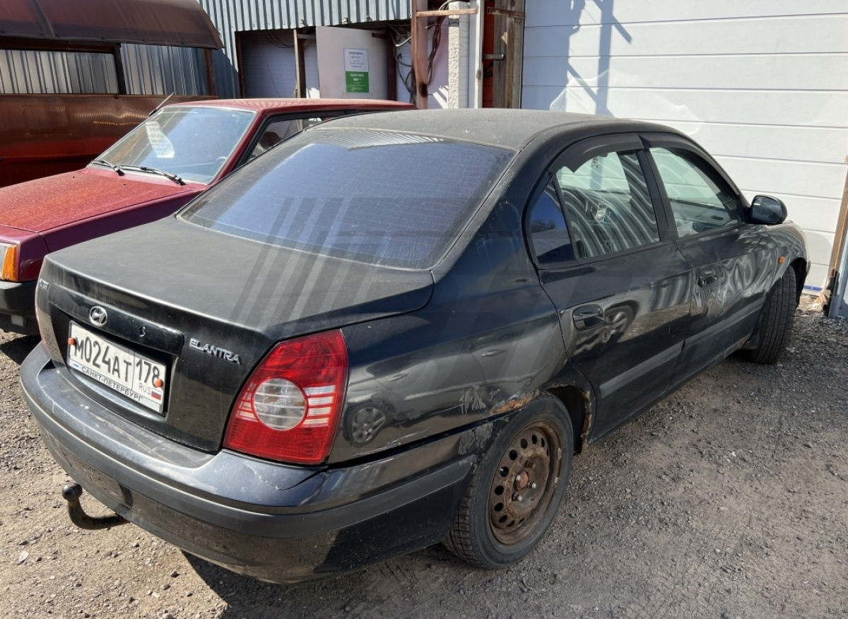 Разборка Hyundai Elantra 2006 г.в. с пробегом 300 000 км