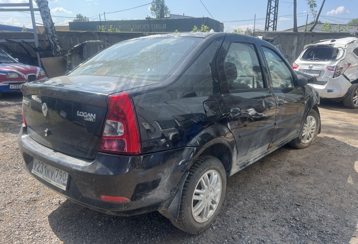 Разборка Renault Logan 2010 г.в. с пробегом 160 000 км