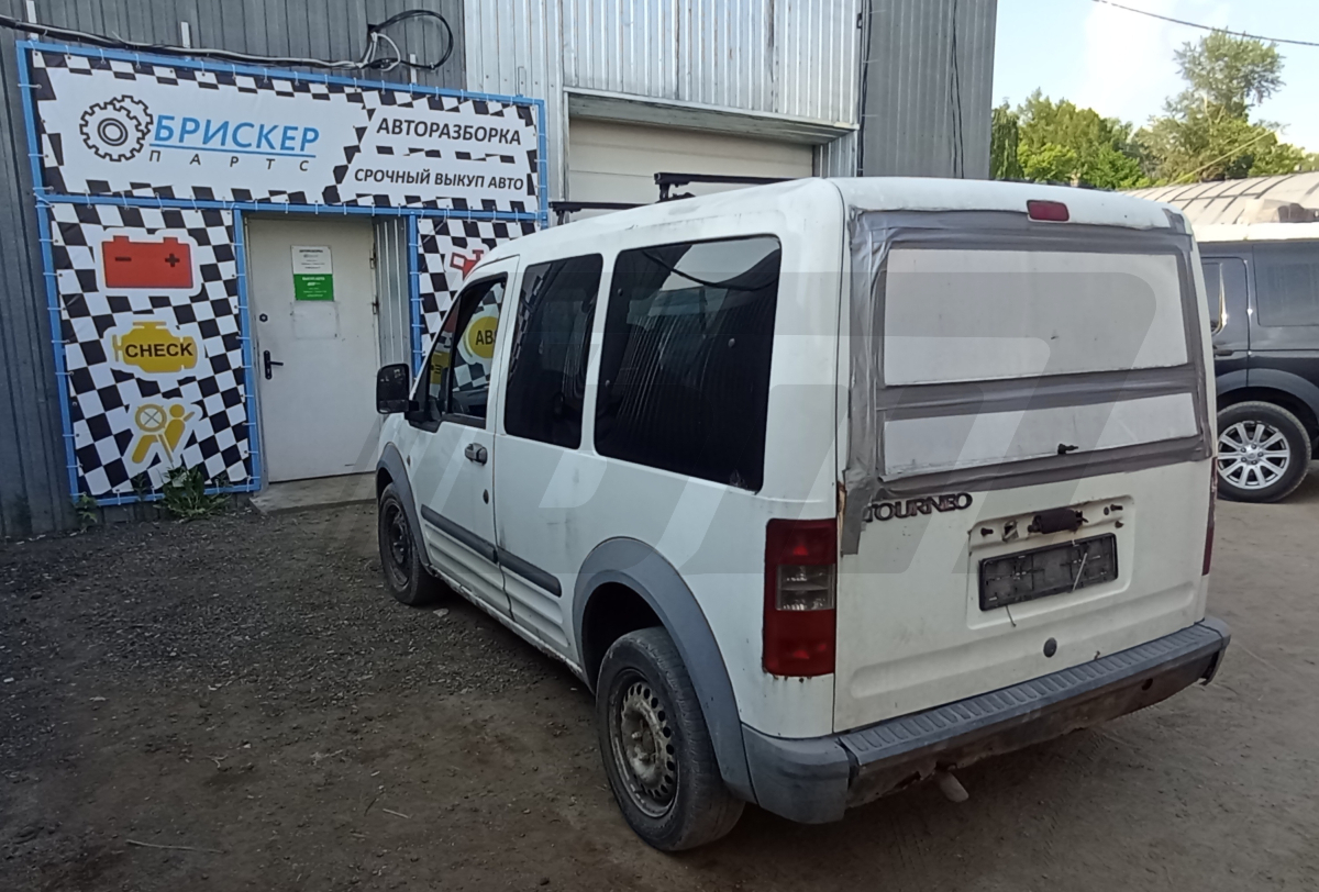 Разборка Ford Tourneo Connect 2003 г.в. с пробегом 230 000 км