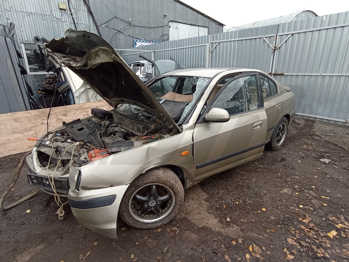Разборка Hyundai Elantra 2005 г.в. с пробегом 200 000 км
