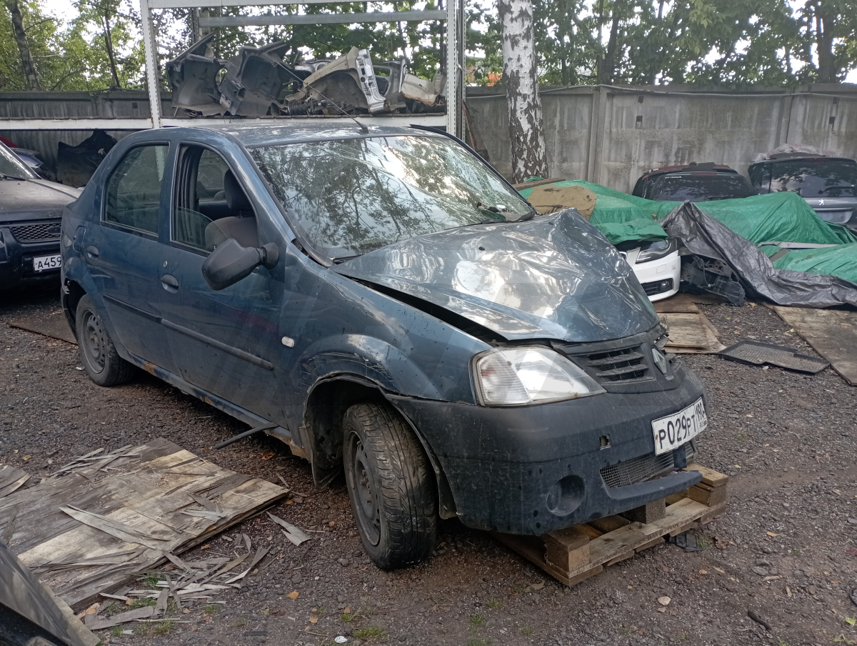 Разборка Renault Logan 2011 г.в. с пробегом 156 000 км