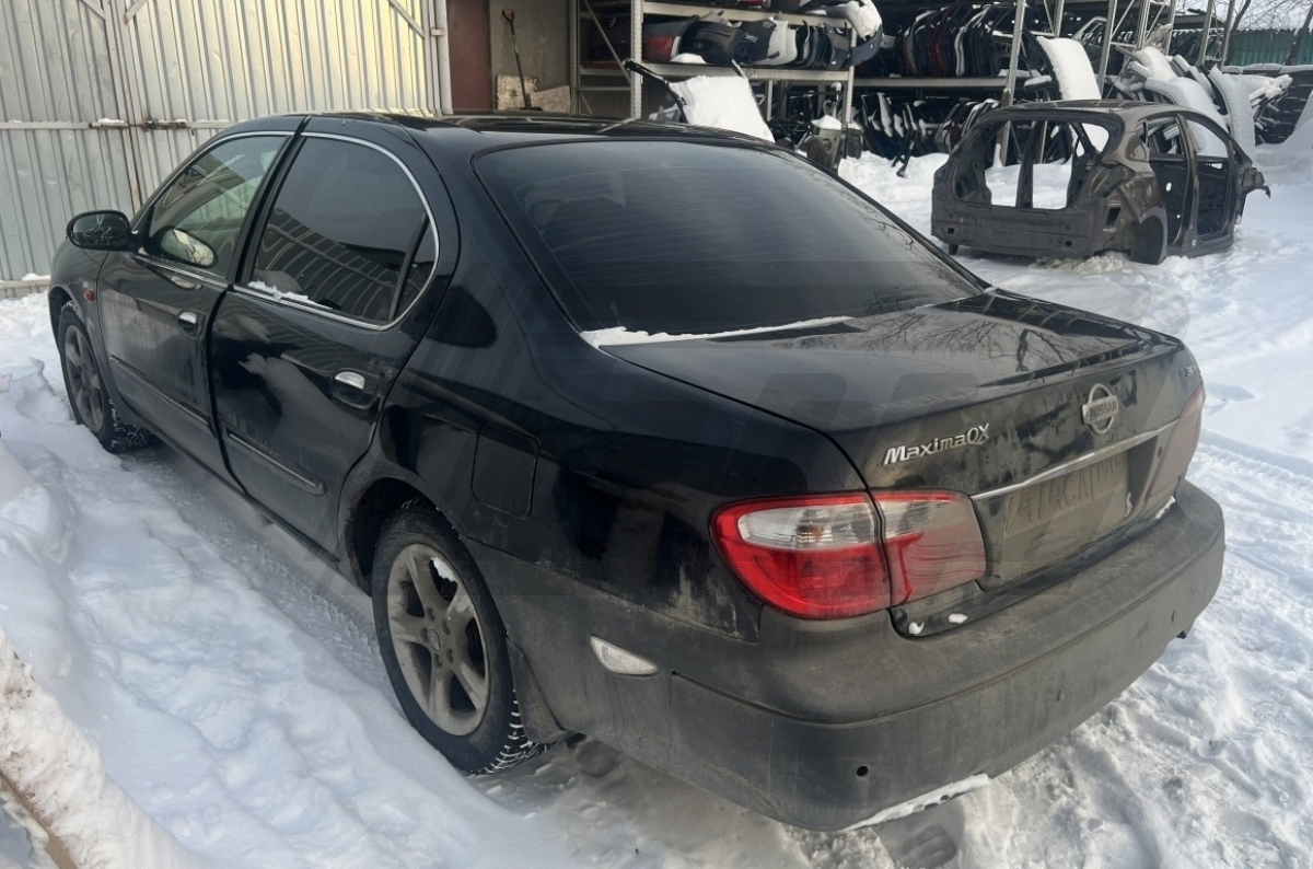 Разборка Nissan Maxima 2001 г.в. с пробегом 250 000 км