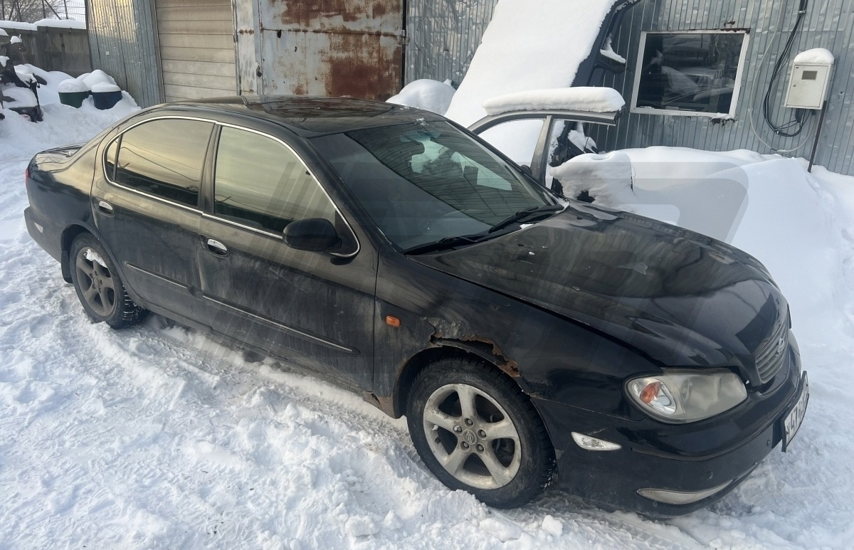 Разборка Nissan Maxima 2001 г.в. с пробегом 250 000 км