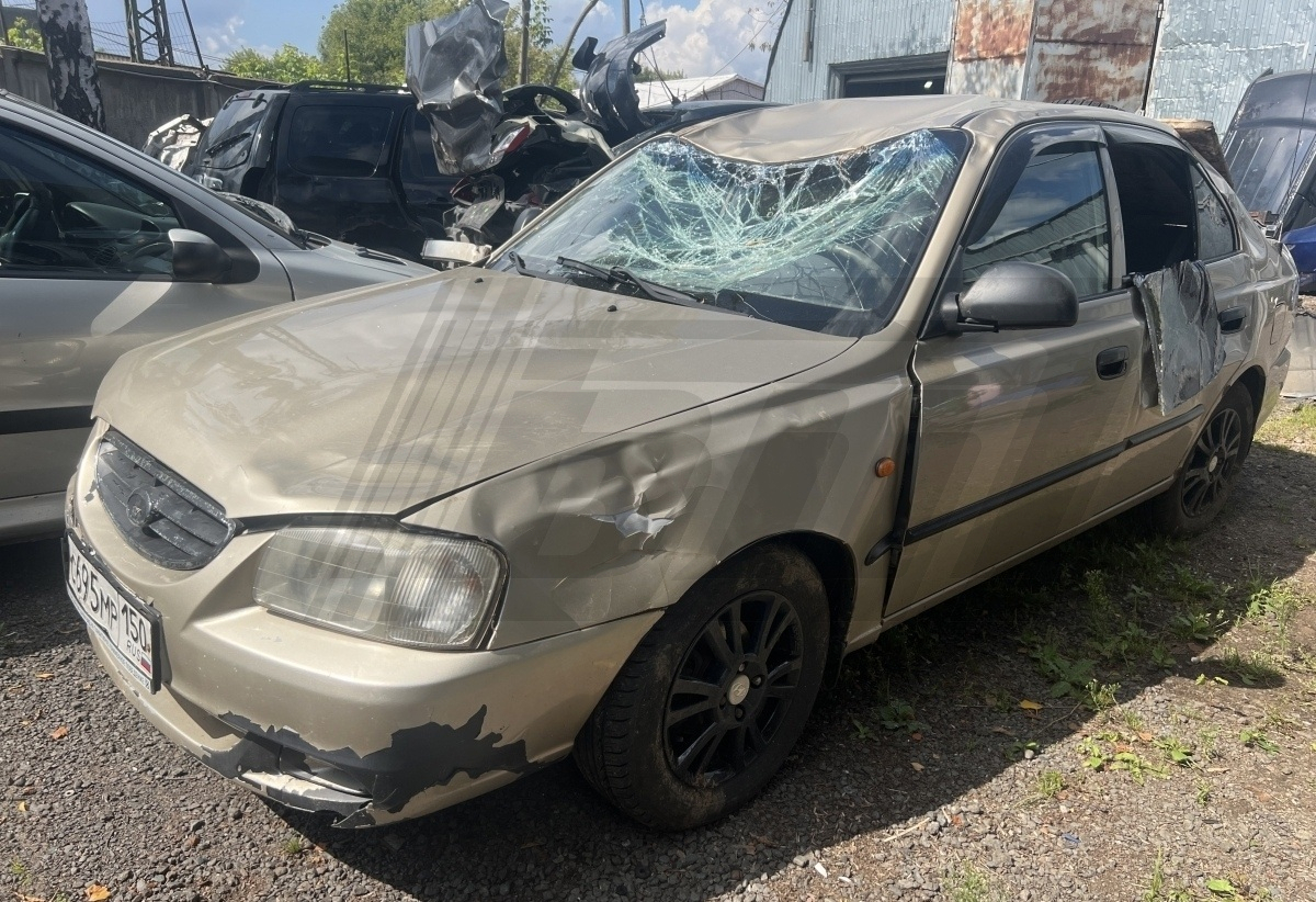 Разборка Hyundai Accent 2005 г.в. с пробегом 190 000 км