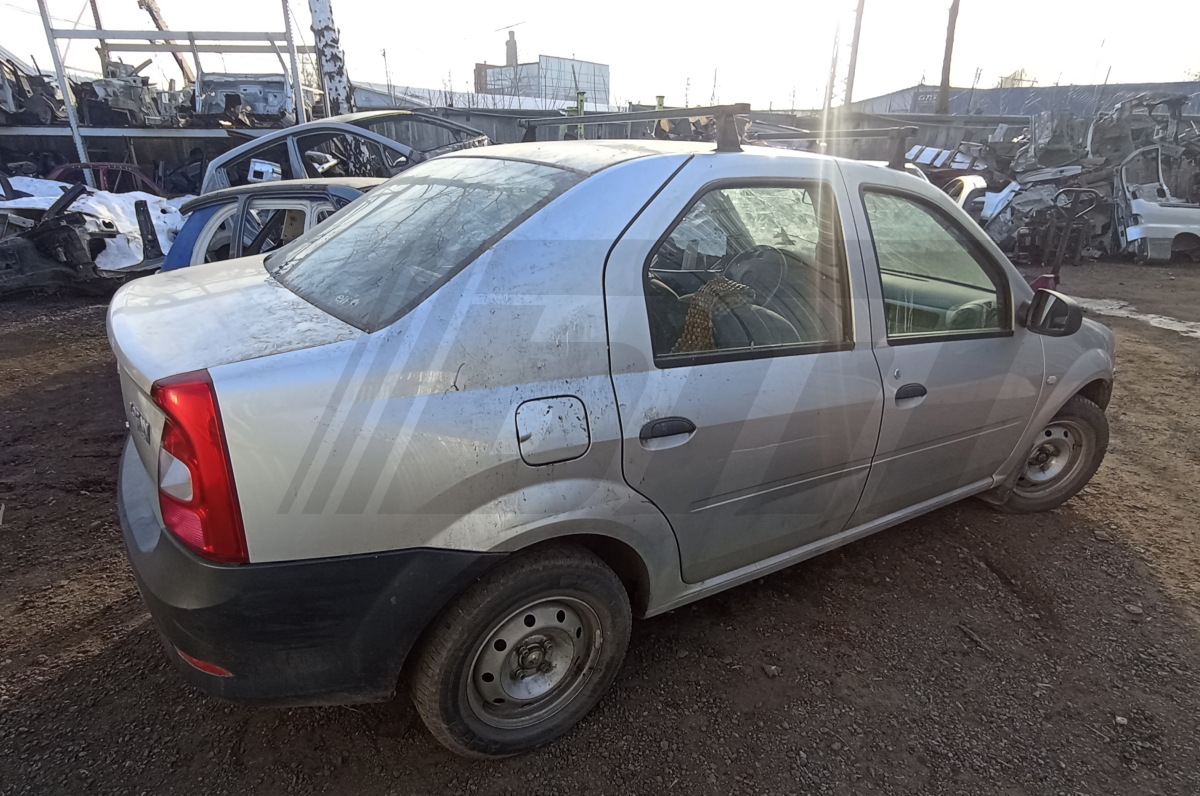 Разборка Renault Logan 2014 г.в. с пробегом 113 000 км