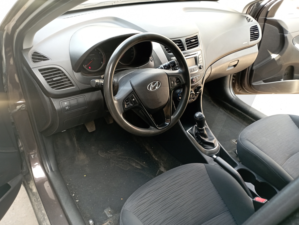 Разборка Hyundai Solaris 2015 г.в. с пробегом 140 000 км