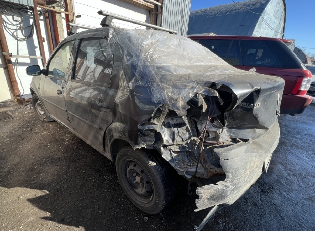 Разборка Renault Logan 2008 г.в. с пробегом 290 000 км