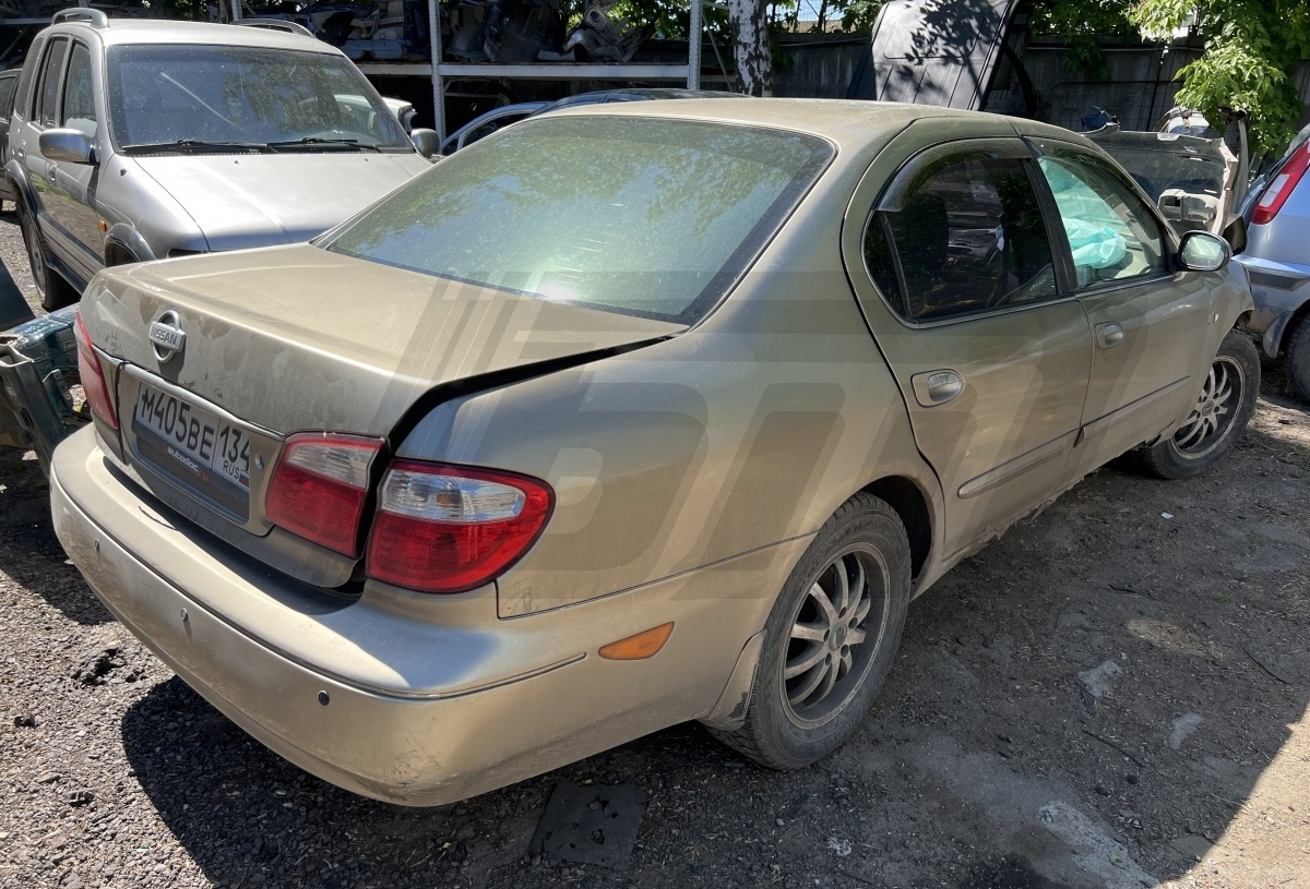 Разборка Nissan Maxima 2004 г.в. с пробегом 300 000 км