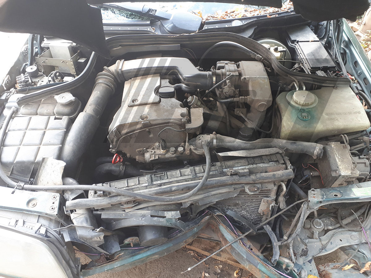 Разборка Mercedes C-класс 1996 г.в. с пробегом 230 000 км