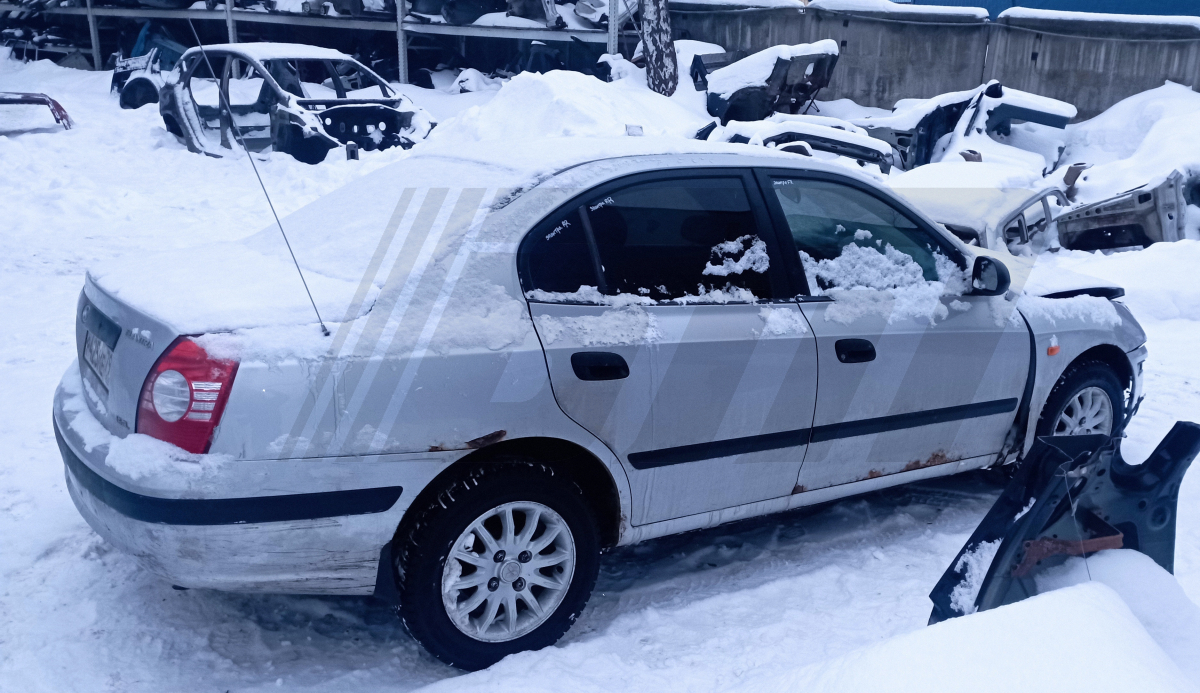 Разборка Hyundai Elantra 2005 г.в. с пробегом 220 000 км