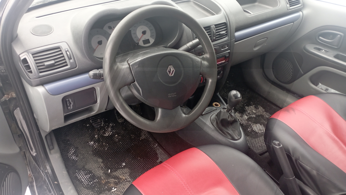 Разборка Renault Symbol 2006 г.в. с пробегом 0 км