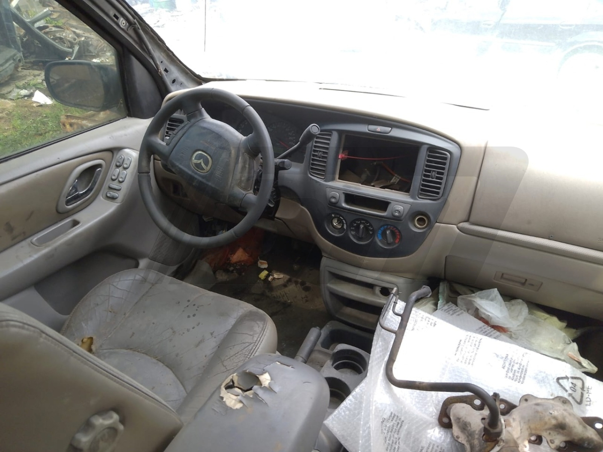 Разборка Mazda Tribute 2002 г.в. с пробегом 300 000 км