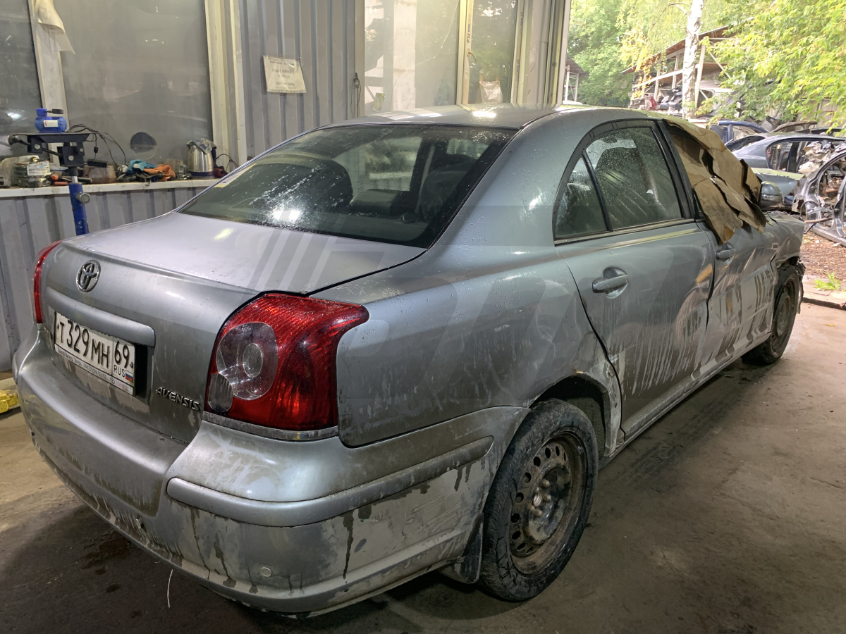 Разборка Toyota Avensis 2007 г.в. с пробегом 200 000 км