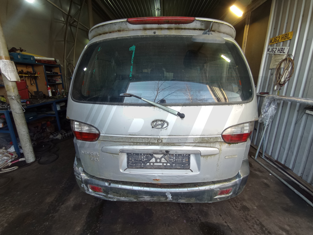 Разборка Hyundai Starex / H1 2006 г.в. с пробегом 206 000 км