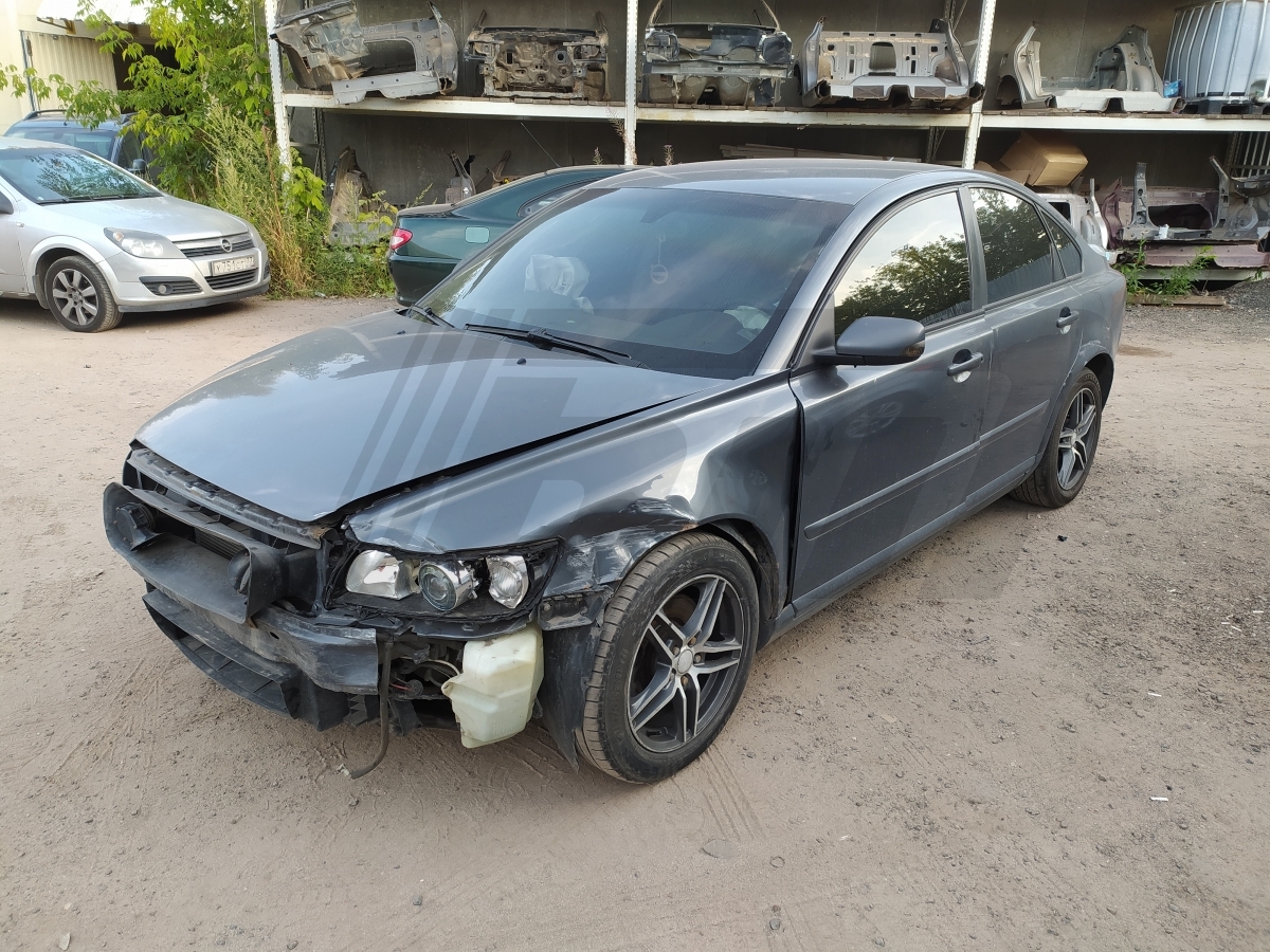 Разборка Volvo S40 2004 г.в. с пробегом 220 000 км