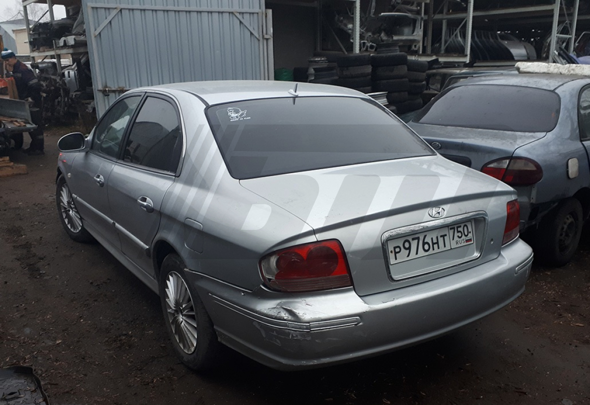 Разборка Hyundai Sonata 2003 г.в. с пробегом 180 000 км