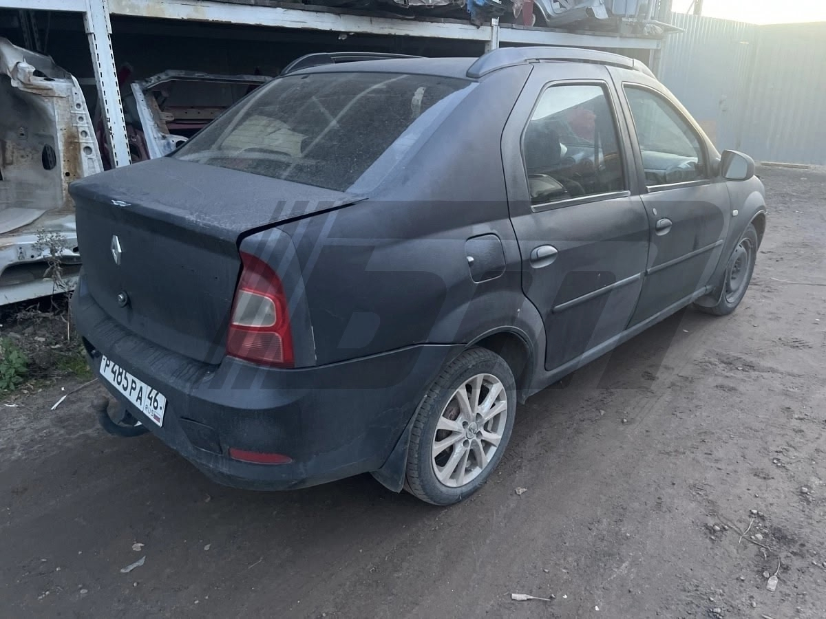 Разборка Renault Logan 2010 г.в. с пробегом 300 000 км