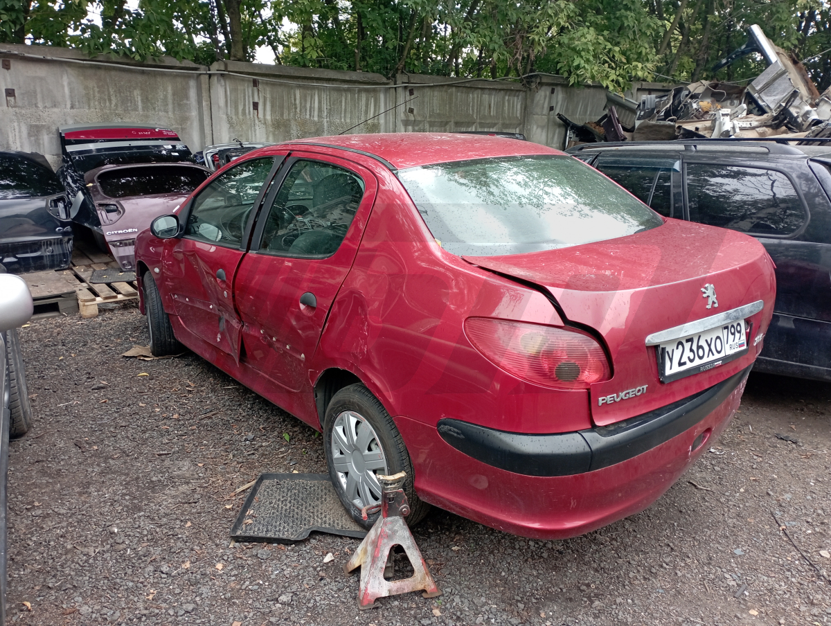 Разборка Peugeot 206 2009 г.в. с пробегом 160 000 км