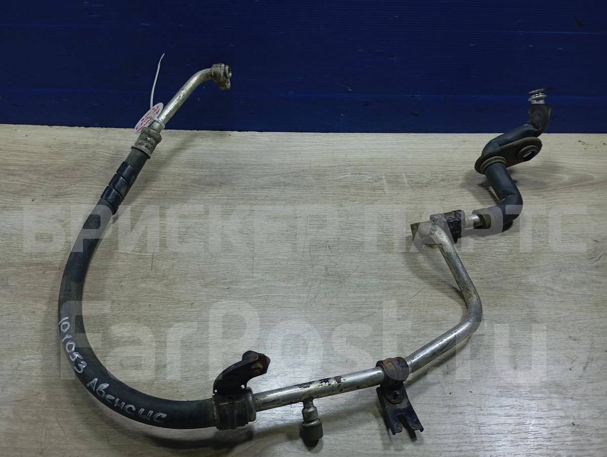 Трубка кондиционера на Тойота Авенсис II (T250) 8871205300 Трубка кондиционера на Тойота Авенсис II (T250) 8871205300