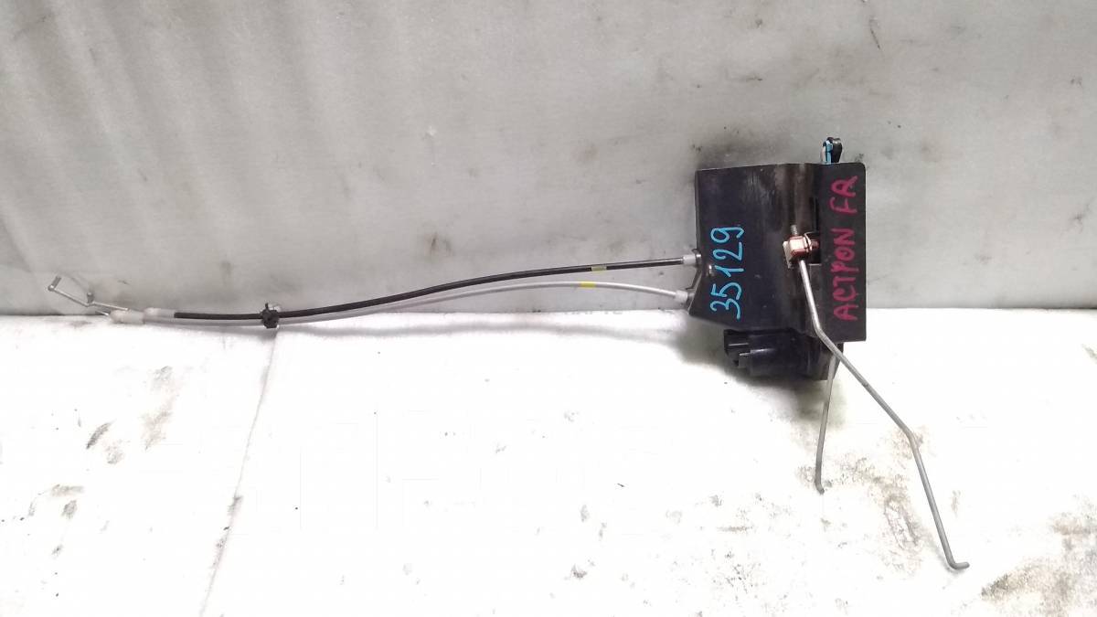 Замок двери передней правой, пассажирской для Санг Енг Кайрон 1 поколение рестайлинг DJ D200