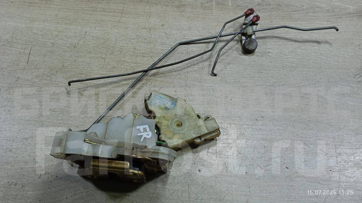 Замок двери передней правой, пассажирской для Субару Импреза 2 поколение (GG,GD /G11) 61100FE000