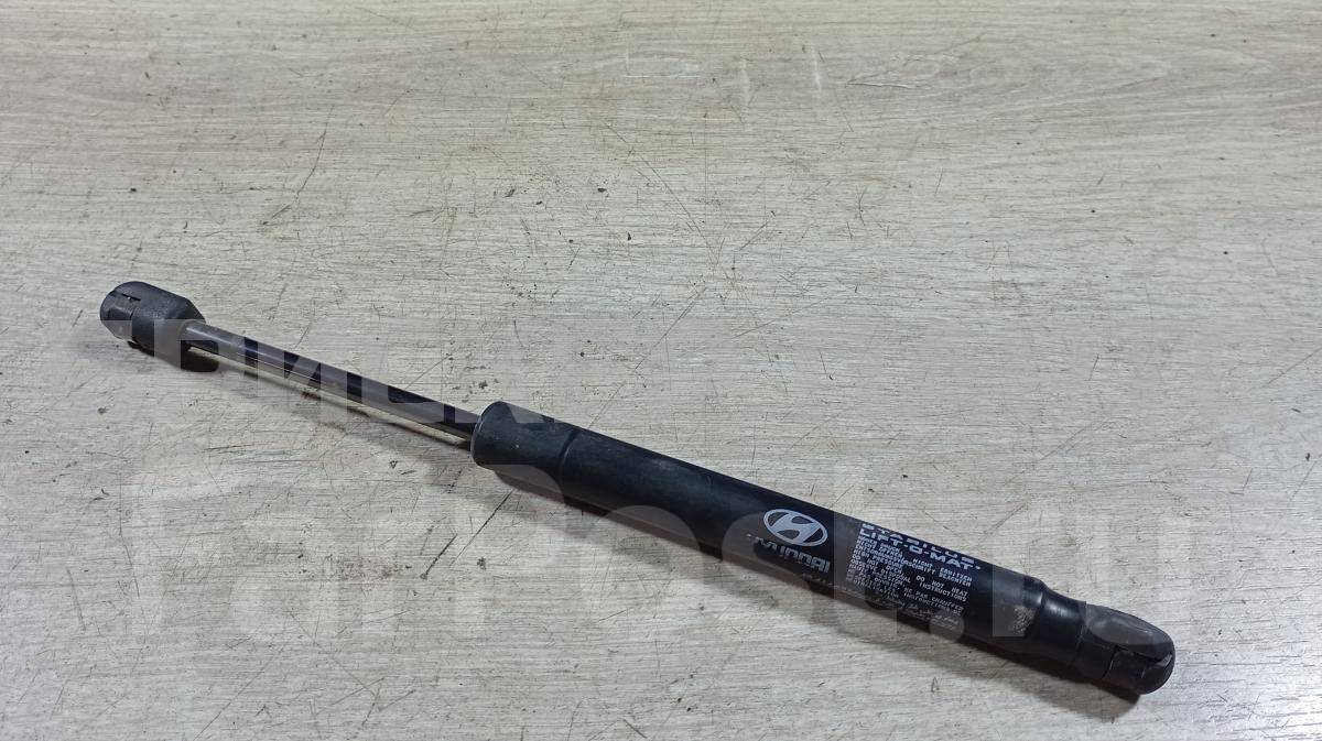 Амортизатор багажника правый на Хендай Соната 4 рестайл. EF