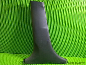 Облицовка стойки (накладка) центральной, средней левой для Хендай Солярис 1 (RB) рестайлинг 858351R000RY