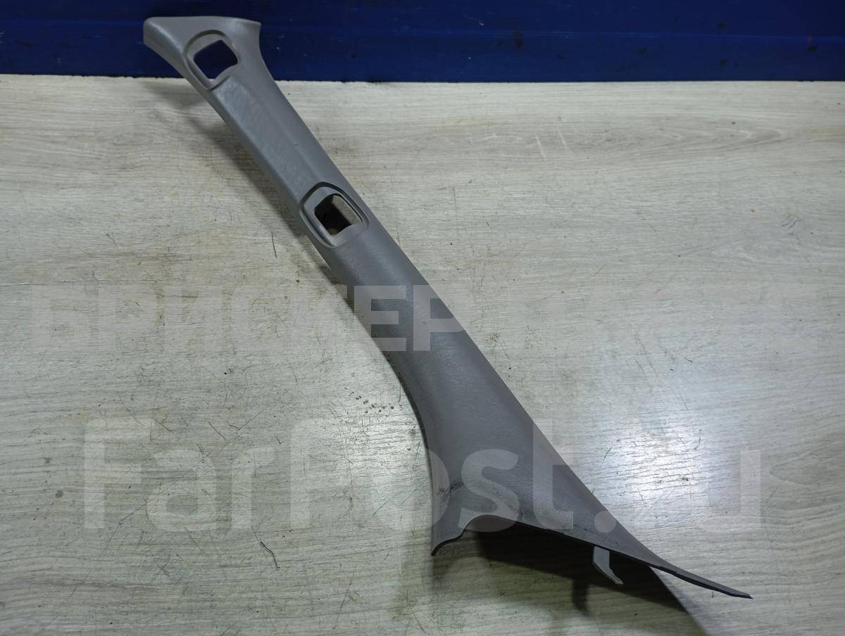 Накладка стойки (облицовка) лобового стекла левая для Мазда Трибьют 1 серия EP EC0268170F42