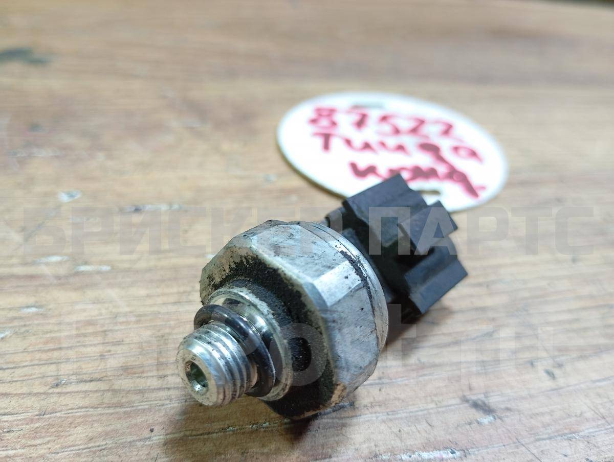 Датчик давления кондиционера на Ниссан Тиида I (C11) 42CP89