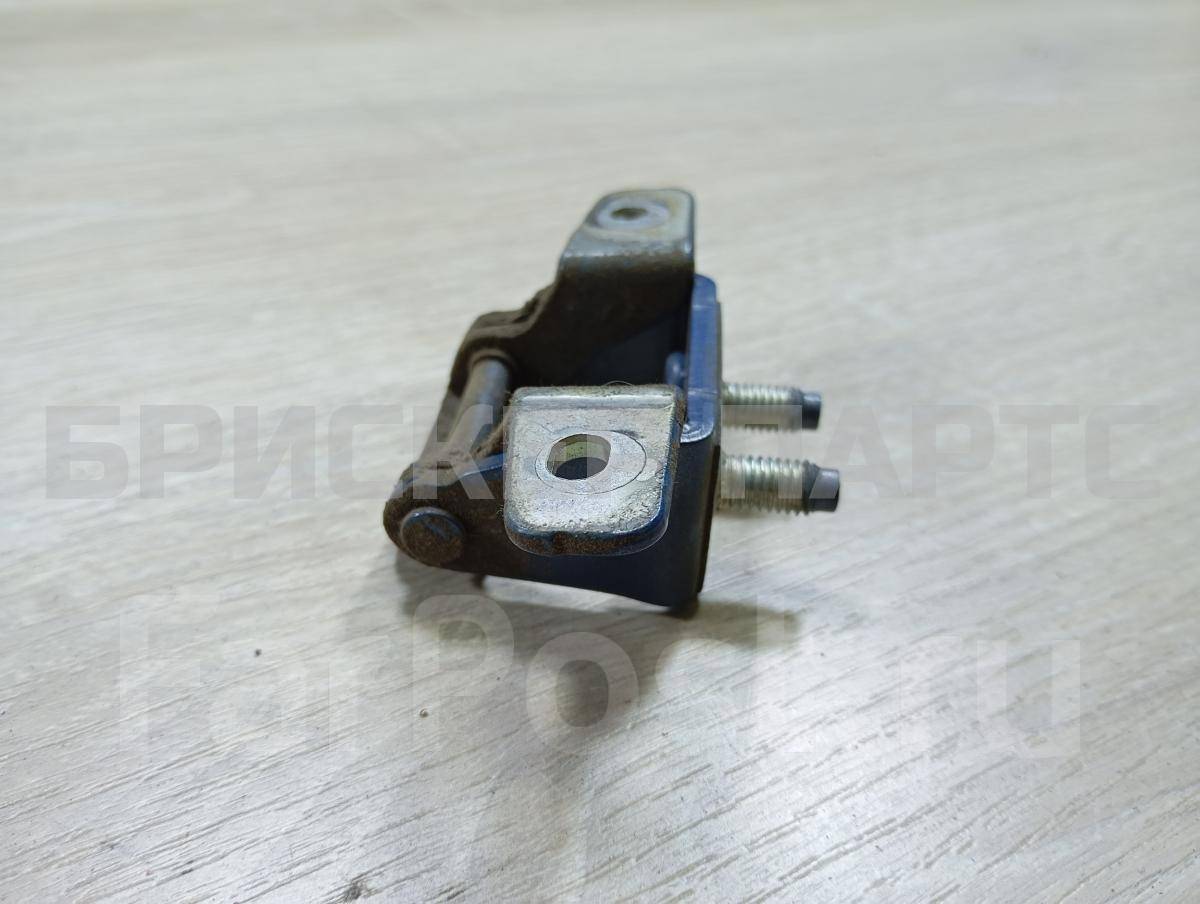 Петля багажника левая на Киа Сид 2 поколение JD 79770A2000 Петля багажника левая на Киа Сид 2 поколение JD 79770A2000