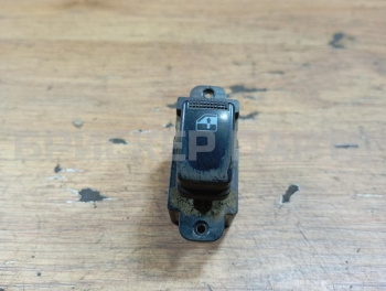 Кнопка стеклоподъемника на Киа Пиканто I серия SA рестайлинг 935782D000