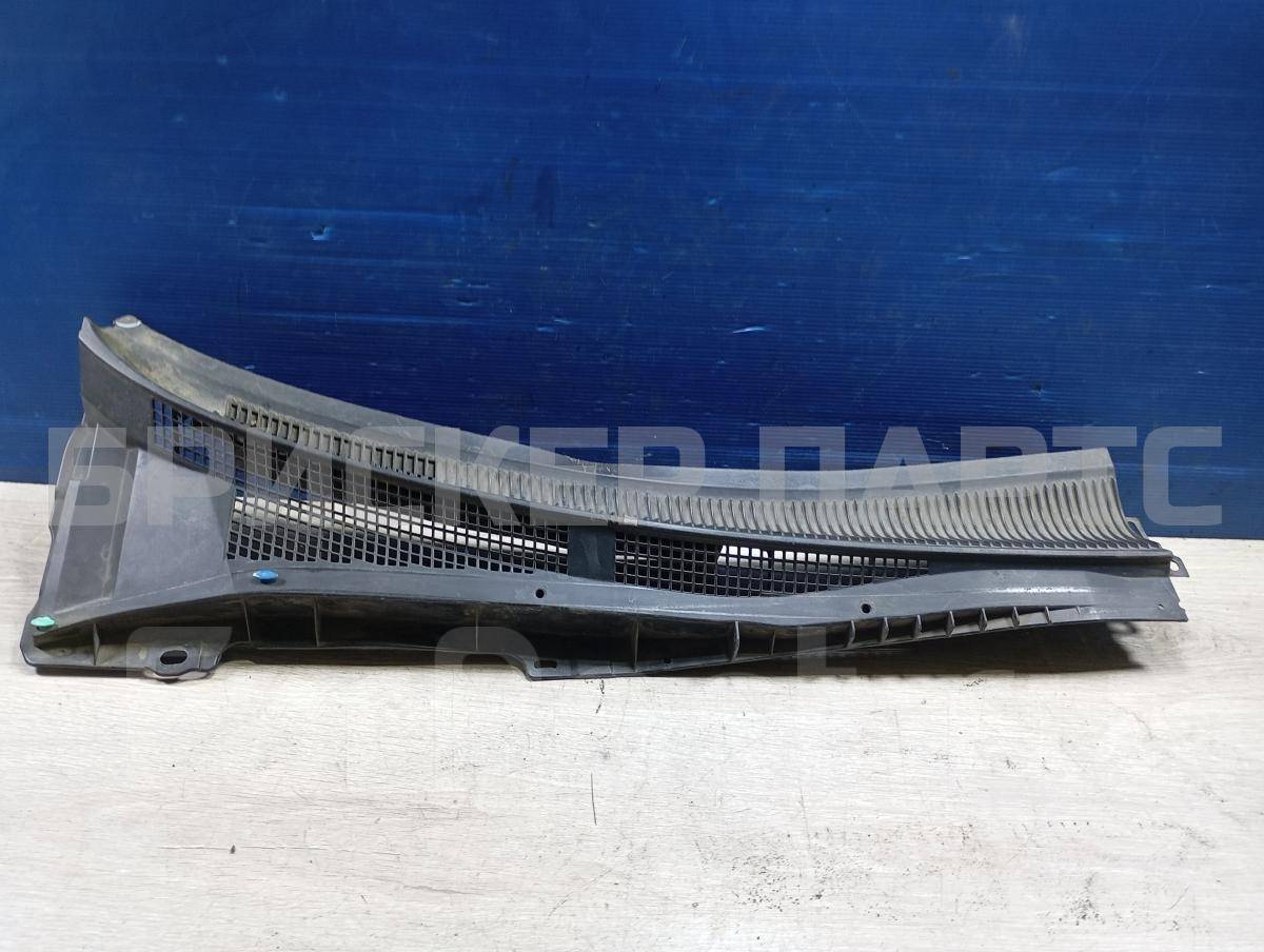 Решетка стеклоочистителя правая (планка под лобовое стекло) на Мазда 6 1 поколение (GG)