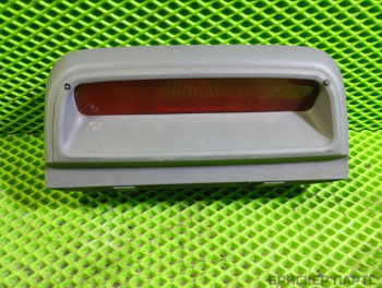 Фонарь задний дополнительный стоп-сигнал для Ниссан Марч 2 поколение K11 265900U000