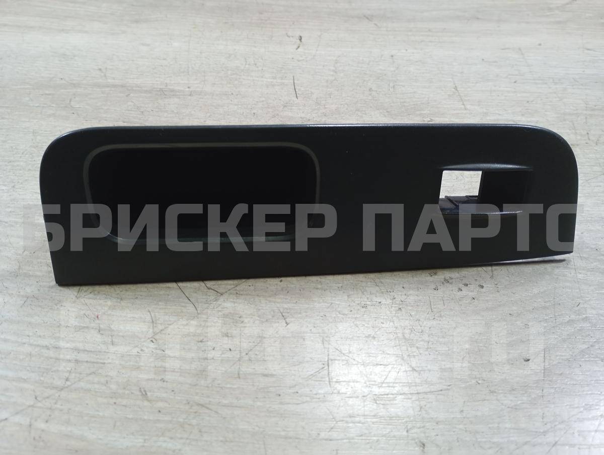 Ручка двери пассажирской (передней правой) на ВАЗ Лада Приора 2170, 2171, 2172 21706102186