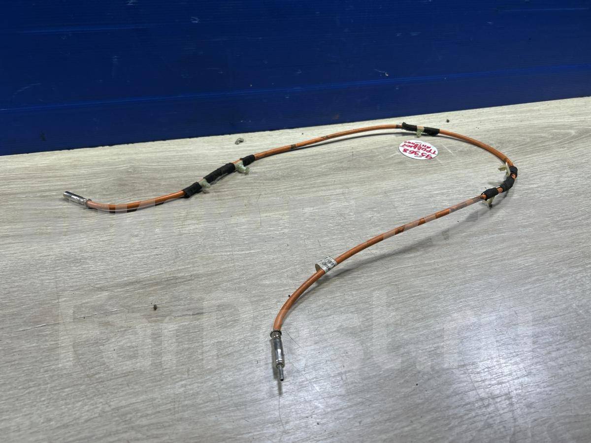 Проводка салонная (коса, жгут салона) для Мазда Трибьют 1 серия EP 2L8T18812AA